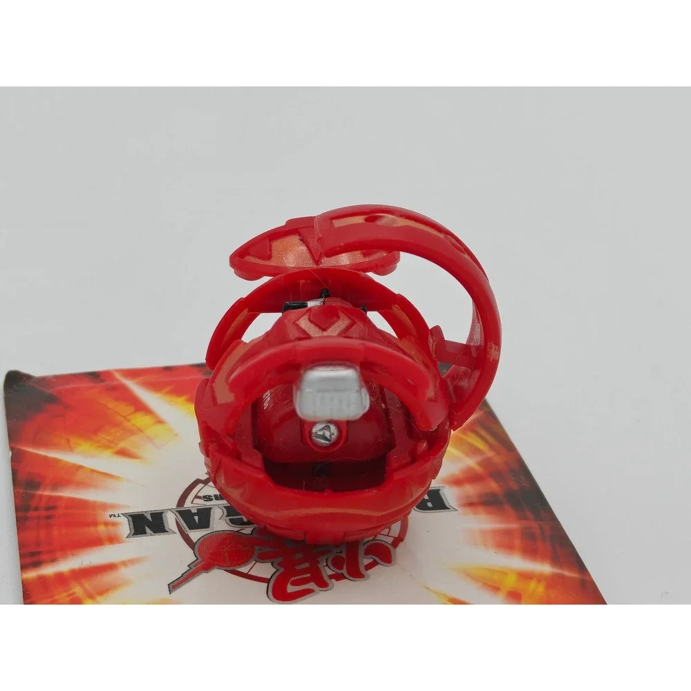 Bakugan Battle Brawlers Red Pyrus Warius‎ - 370G